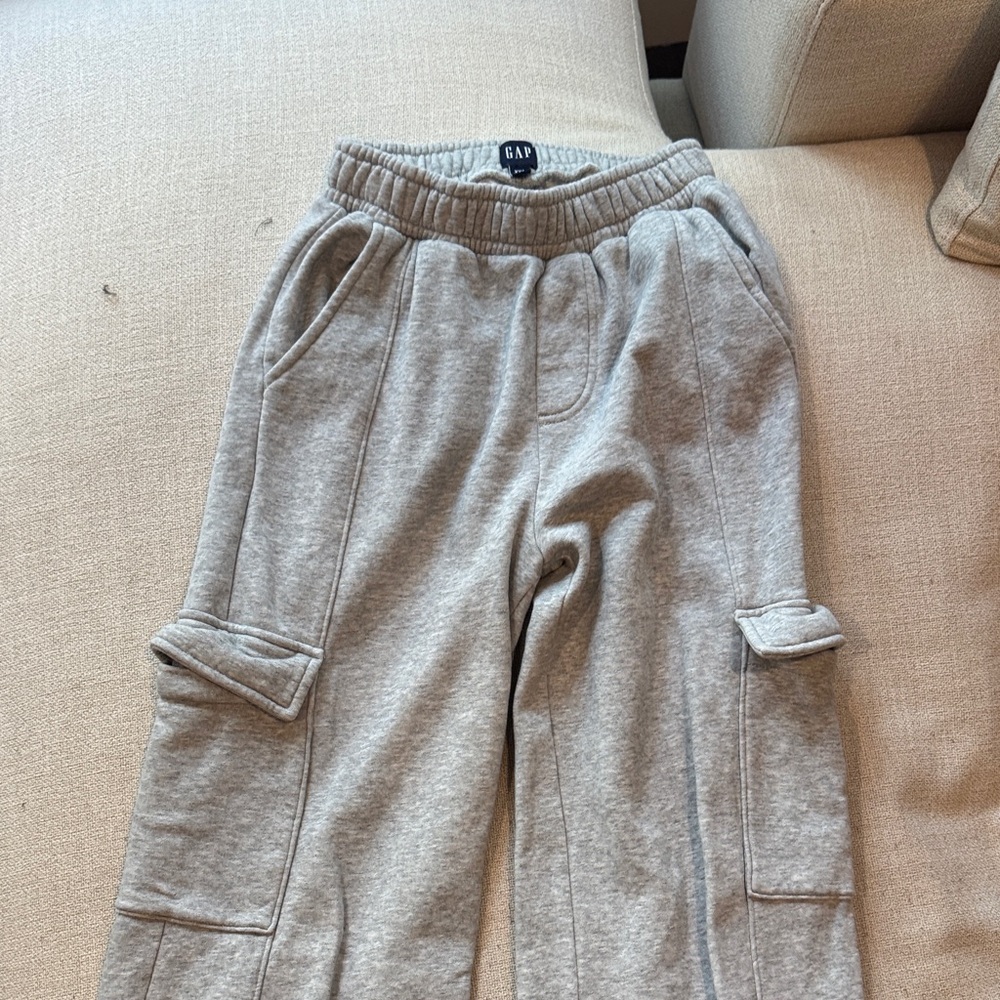 GAP Light Gray Cargo Sweatpants
